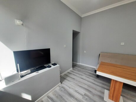 2-room house for rent in Şüvəlan, 50 m², 400 AZN/mo, photo 4 / 5