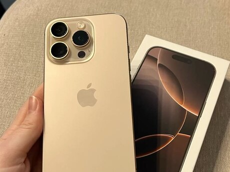 Apple iPhone 16 Pro Desert Titanium 256GB/8GB