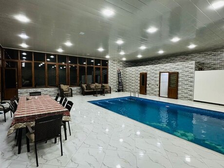 Villa kirayə verilir, Novxanı qəs.