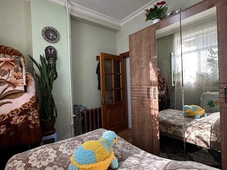 Günəşlidə 2 otaqlı köhnə tikili mənzil satılır, 52 m², 74 500 AZN, şəkil 5 / 8