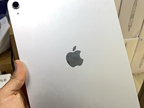 Apple iPad 10th 64GB Silver 