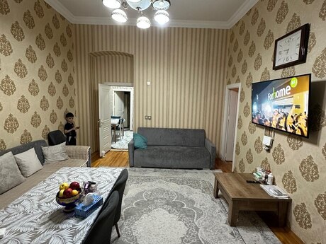 Səbaildə 3 otaqlı köhnə tikili mənzil satılır, 65 m², 110 000 AZN, şəkil 4 / 12