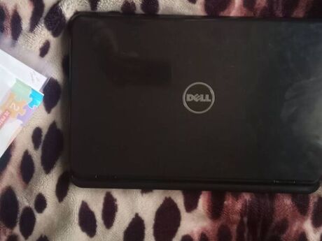 Noutbuk "Dell"
