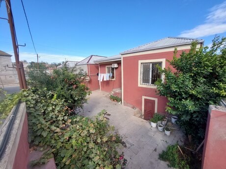 4 otaq · 200 m² · 1/1 mərtəbə, Hövsan