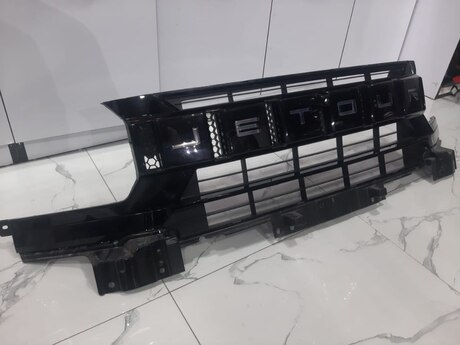 "Jetour t2" radiator barmaqlığı