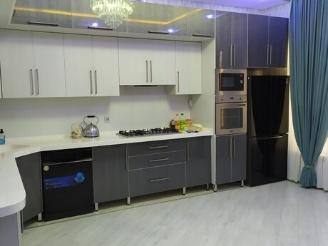 Mərdəkanda 7 otaqlı həyət evi satılır, 360 m², 850 000 AZN, şəkil 4 / 12