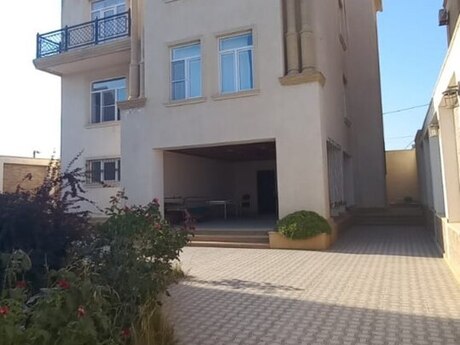 Villa, Türkan qəs.