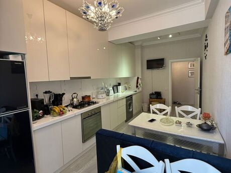 Melissa Park kompleksində 2 otaqlı yeni tikili mənzil kirayə verilir, 80 m², 850 AZN/ay, şəkil 2 / 12
