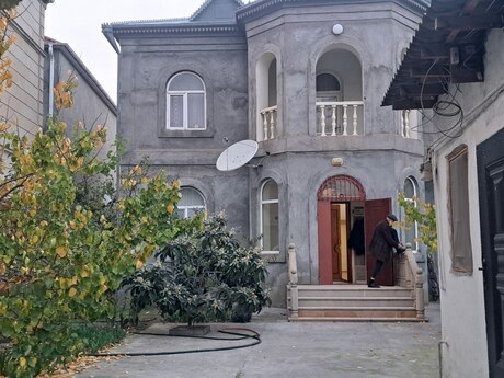 Villa, Nizami r.