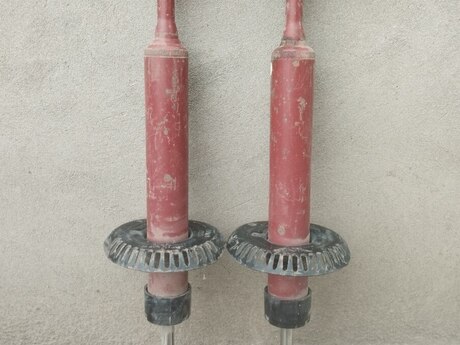 "Volkswagen Passat" amortizatoru