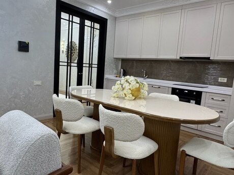 3 otaq · 107 m² · 9/27 mərtəbə, Grand Hayat