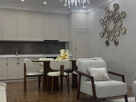 Grand Hayat kompleksində 3 otaqlı yeni tikili mənzil satılır, 107 m², 418 000 AZN, şəkil 2 / 12