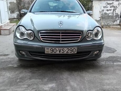 Mercedes C 180, 2006 il