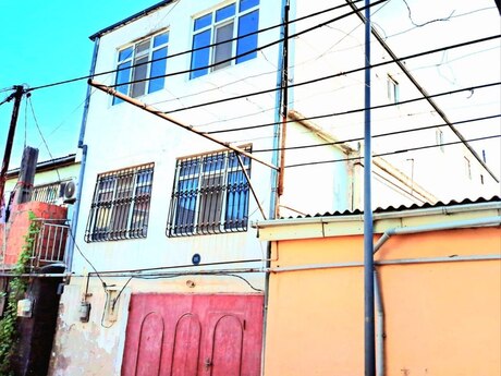 11 otaq · 362 m² · 1/1 mərtəbə, Bakıxanov