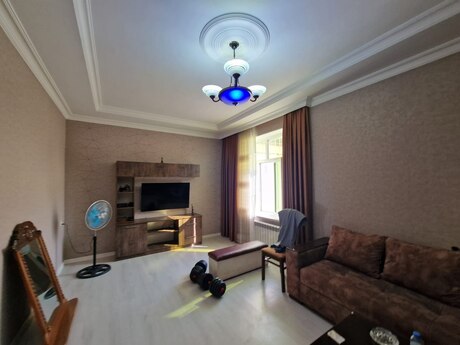 Zabratda 5 otaqlı həyət evi satılır, 240 m², 130 000 AZN, şəkil 4 / 12