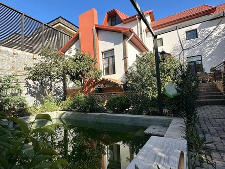 5-room house, 300 m², Badamdar, 3 500 AZN