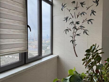 6-otaqlı yeni tikili, Qara Qarayev m., 270 m²