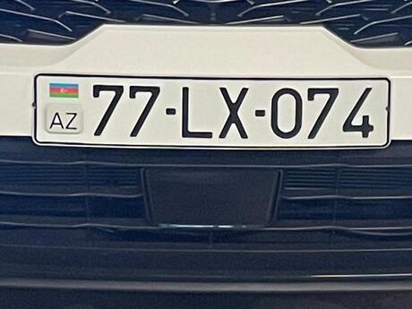 Avtomobil qeydiyyat nişani - 77-LX-074