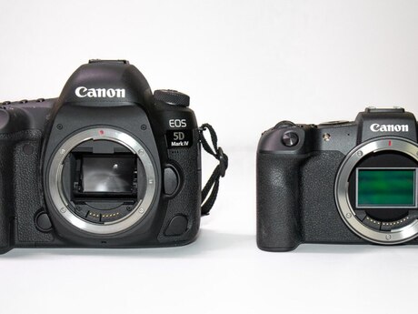 Fotoaparatlar Canon EOS RP və 5D M3