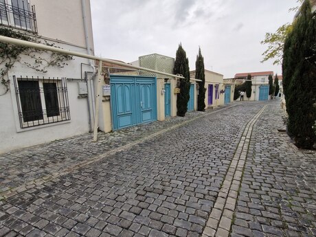 4 otaq · 100 m² · 1/1 mərtəbə, Balaxanı