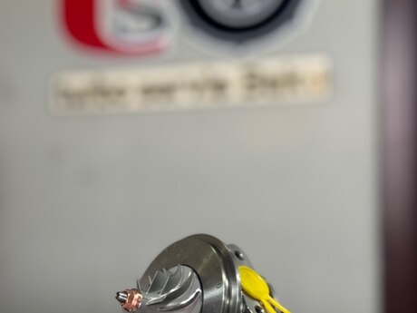 Kamatsu Cummins B3.3 engine 