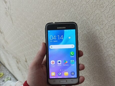Samsung Galaxy J3 (2016) Black 8GB/1.5GB