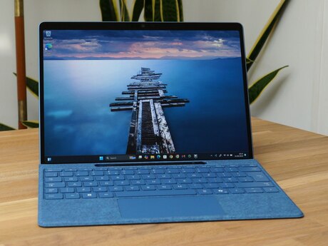 Microsoft Surface Pro 11 Model 2103