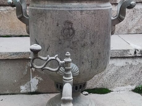 Qədimi samovar