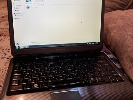 Toshiba U400