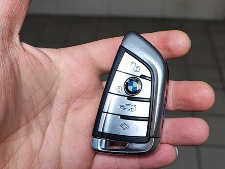 BMW smart açarı