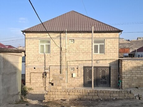 Hökməlidə 7 otaqlı həyət evi satılır, 240 m², 67 500 AZN, şəkil 2 / 12