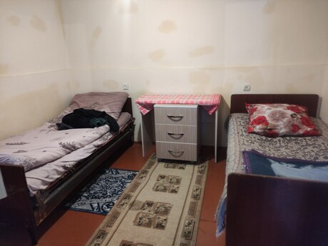 Həyət evi kirayə verilir, Bakıxanov qəs.