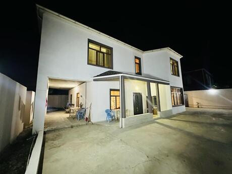 Şüvəlanda 6 otaqlı həyət evi satılır, 220 m², 290 000 AZN, şəkil 2 / 12