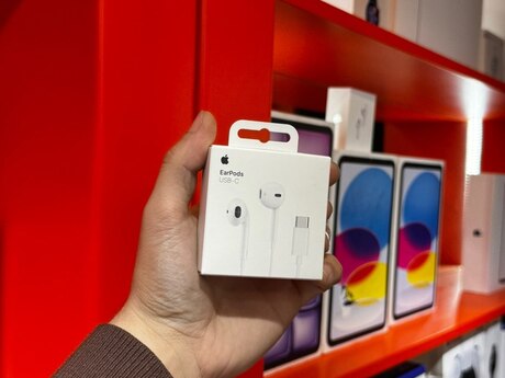 AirPods USB