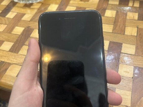 Apple iPhone SE (2020) Black 128GB/3GB