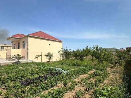 Sarayda 3 otaqlı həyət evi satılır, 100 m², 110 000 AZN, şəkil 2 / 12