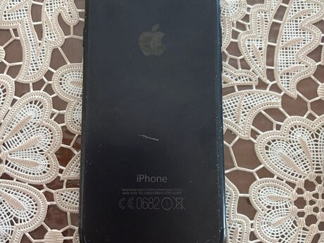 Apple iPhone 7 Black 32GB