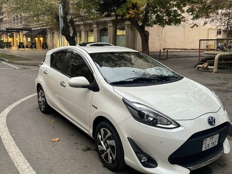"Toyota Aqua" icarəsi 