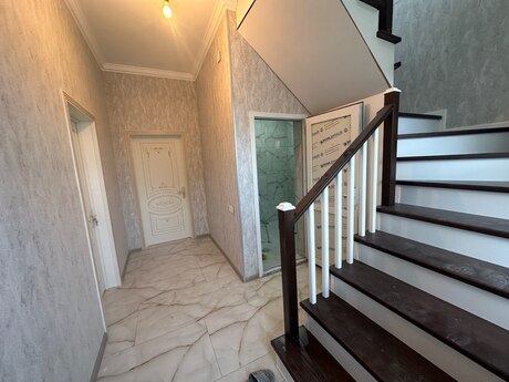 Sarayda 4 otaqlı həyət evi satılır, 160 m², 115 000 AZN, şəkil 5 / 12