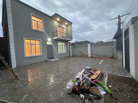 Sarayda 4 otaqlı həyət evi satılır, 180 m², 128 000 AZN, şəkil 2 / 12