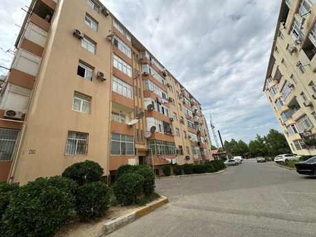 1 otaq · 35 m² · 4/6 mərtəbə, Qurtuluş 93