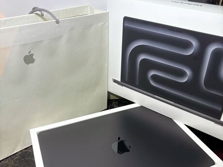 Apple MacBook Pro M4 Pro 24GB/512GB Apple MacBook Pro M4 Pro 24GB/512GB