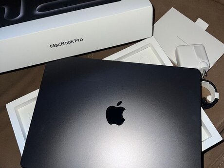 Apple MacBook Pro M4 Pro 16.2'inch 24GB/512GB Apple MacBook Pro M4 Pro 16.2'inch 24GB/512GB