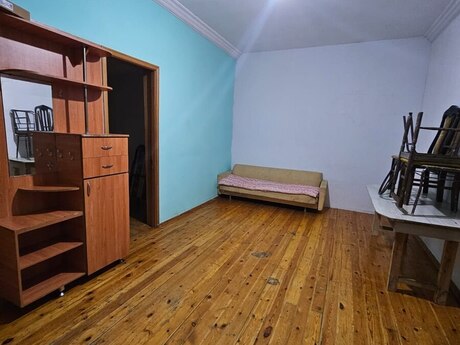 Yeni Günəşlidə 4 otaqlı həyət evi kirayə verilir, 200 m², 600 AZN/ay, şəkil 4 / 12