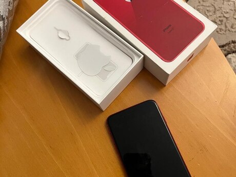Apple iPhone 8 Plus Red 64GB