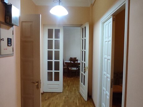 4-otaqlı mənzil, Bayıl qəs., 100 m²