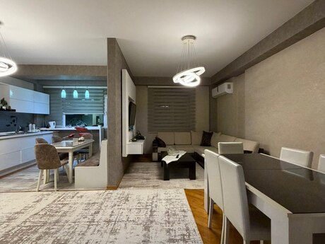 3 otaq · 96 m² · 2/6 mərtəbə, Qurtuluş 93