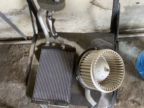 Khazar soba radiatoru və mühərriki