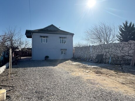Həyət evi, Hövsan qəs.