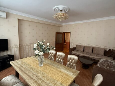 Əhmədlidə 3 otaqlı yeni tikili mənzil satılır, 120 m², 295 000 AZN, şəkil 5 / 12